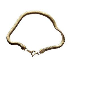 Vintage Trifari Signed Gold tone Snake Chain Bracelet 7”